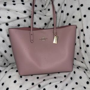 Coach tote
